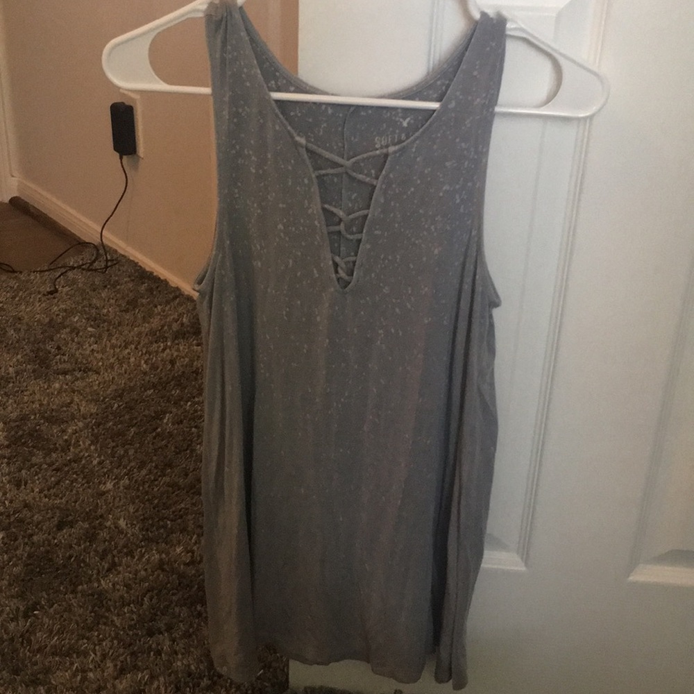 Cross cross flowy tank top